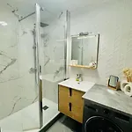 Wunderschoene Renovierte Mit Vollem Meerblick By Interhome 아파트 세테