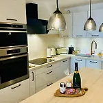 Wunderschoene Renovierte Mit Vollem Meerblick By Interhome * Sète